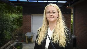 Erica fandt kommunens gamle olietank på sin grund - og måtte selv betale for at ...
