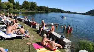 Lago di Monate, vietata la balneazione nella zona di Cadrezzate