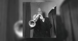 En 1957, Sidney Bechet fait danser la Fête de l’Humanité dans la boue et sous la pluie