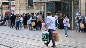 La inflación de la eurozona sube al 3,3 % y el mercado da por hecha otra subida del BCE