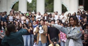 ¿Y si farmear aura nos hace bien?