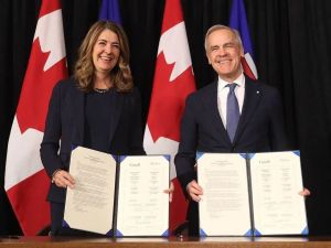 GREEN: Smith’s deal with Ottawa could close curtain on private-sector investment in Alberta oil
