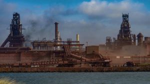 ArcelorMittal : le groupe veut-il vraiment décarboner ses usines européennes ?