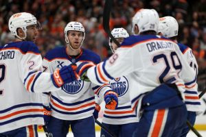 Bold 2026-27 Pacific Division predictions: Oilers win, Ducks crash