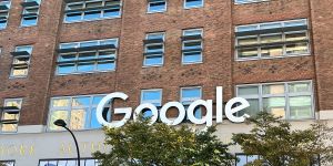 Rechter dwarsboomt opsplitsing Google