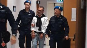 Uccise la moglie a coltellate. Depositata la perizia su Efeso: “Capace di intendere e di volere”