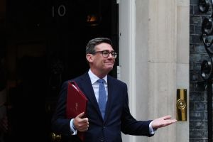 Burnham calls for honesty then sticks his head in the sand
