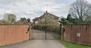 Private town swimming pool to host swim school as plans approved