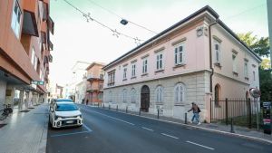 Casa Lenassi tolta dal mercato: lo storico edificio diventa un hub regionale per i giovani e le start-up