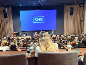 Konferanser for kvinner er en uting