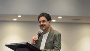 ¿Gabinete en la sombra?