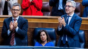 Margarita Robles no tiene quien le aplauda (en el PSOE)