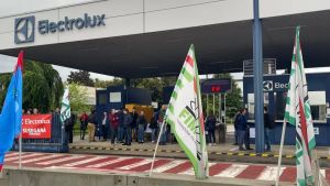 Electrolux, proclamato sciopero di otto ore in tutti gli stabilimenti