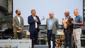 Il Ticinum Festival taglia il nastro tra scienza, archeologia e notte swing