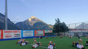 L'omaggio al monte Amariana per rinascere, il Tolmezzo Carnia lancia la campagna abbonamenti: «Una maglia, una terra, un'unica passione»