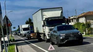 Emergenza velocità a Sacile, 74 incidenti in sei mesi: il Comune riattiva l'autovelox