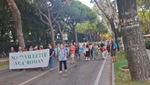 Villette a Ca’ Roman: più di 500 in corteo contro il progetto