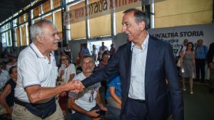 Il sindaco e la tessera Pd: Beppe Sala “vola” verso il Senato. Ma c’è il nodo politico delle dimissioni anticipate
