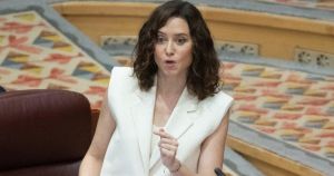 El Gobierno de Ayuso concede a manos privadas la explotación de viviendas protegidas: 