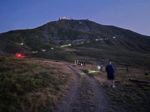 Il Cimone saluta l’estate con una notte tra le stelle