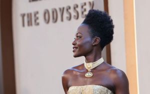 What are we missing about Helen of Troy?
