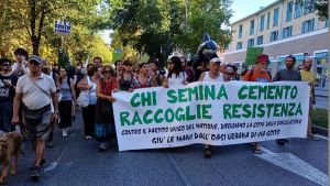 Livorno e la maxi manifestazione per gli Orti Urbani sorti in città: “No alle nuove costruzioni, difendiamo il polmone verde”