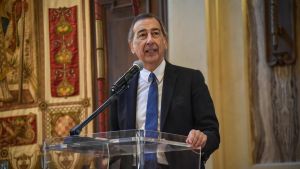 Sala verso il Senato, il centrodestra attacca il sindaco: cerca una poltrona