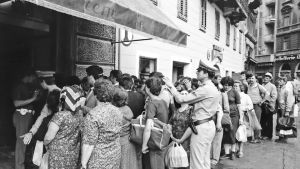 «Frappè, tazzine d’autore e torta Sacher»: nostalgia e amarcord per i locali dimenticati di Trieste
