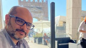 In due scendono dal Carroccio. Pari e Marchei se ne vanno: 