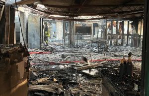 Incendio al Bagno Ipanema di Lido Volano: distrutti ristorante e bar