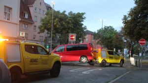 Neustart des Markts in Petershausen mit Hindernissen – 17 Falschparker stehen den Verkäufern im Weg