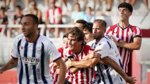 El Avilés no encuentra la primera: dura derrota ante el Bilbao Athletic