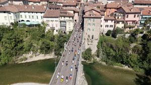 Vespa, un mito senza età: a Udine il raduno unisce le generazioni