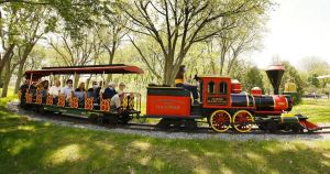 Riverview Park and Zoo transitions to autumn hours