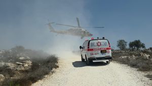 Palestinian stabs, wounds Israeli in West Bank farming outpost, is killed by troops