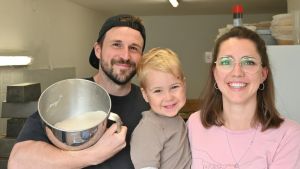 Traum vom eigenen Brot: Junge Familie gründet Sauerteig-Bäckerei