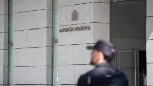 La ley obliga a la Policía Judicial a guardar “rigurosa reserva” de sus pesquisas, pero también a informar a la Fiscalía