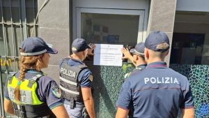 Musica ad alto volume e pericolo per la sicurezza: chiuso un bar a Pavia