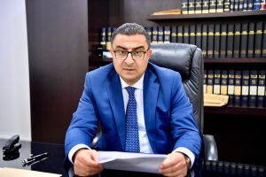 مدّعي عام التمييز لـ«الجمهورية»: بنود مشفّرة لقانون العفو تحتاج «منّجماً مغربياً» لفك طلاسمها!