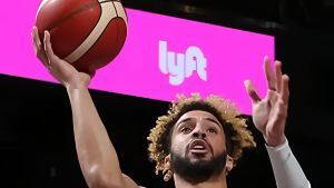 Rinascita, ecco Demps. L’americano arriva in città. La squadra è al completo