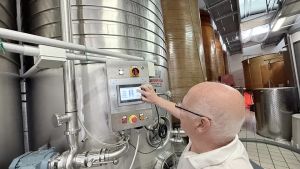 Prosecco, è guerra delle bollicine: Doc e Docg si sfidano sulle “riserve”