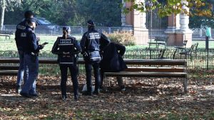 Bimba picchiata da coetanei: “Caso molto preoccupante. Attivati i servizi sociali”