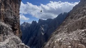 Comelico, precipita dalla ferrata Zandonella e muore