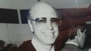 Addio a Gianfranco Delbello, Trieste piange il parrucchiere delle dive di via San Nicolò