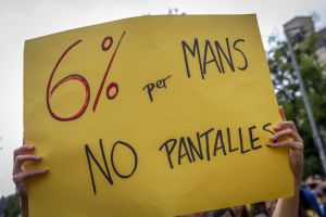 La generació que llegeix un any per davall