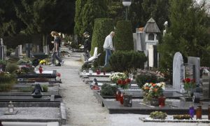 Pieteta je stvar človekove intime, ne državnega posega