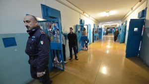 Ispettori aggrediti a Busto Arsizio: “Sempre più rischioso lavorare in carcere”