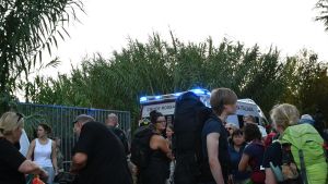 Treno si blocca, odissea sui binari. Decine di turisti stranieri evacuati