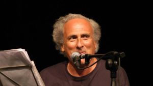 Stefano Benni un anno dopo. La lettura di Pennac e gli spettacoli a teatro: 