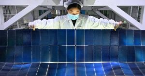Face à la Chine, est-ce déjà trop tard pour la filière européenne du panneau solaire ?